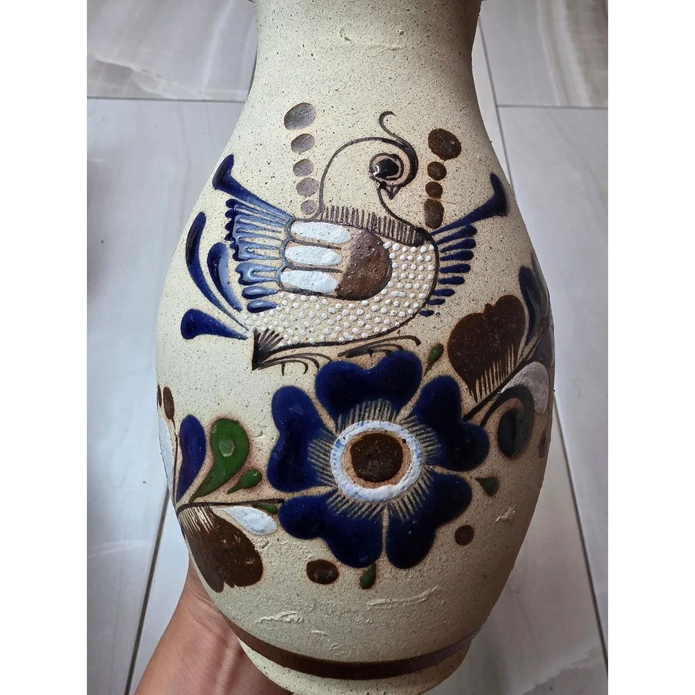 Vintage Tonala Mexican Pottery Vase Hand Painted Bird Floral Scalloped‎ 9.25